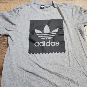 Adidas T-shirt